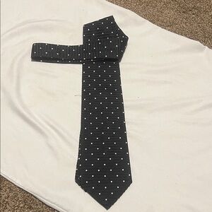 Façonnable 100% silk tie